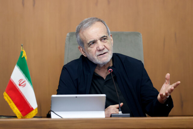 رئیس جمهور:باید بر اساس لیاقت و توانمندی‌ها افراد را در جایگاه‌ها قرار دهیم